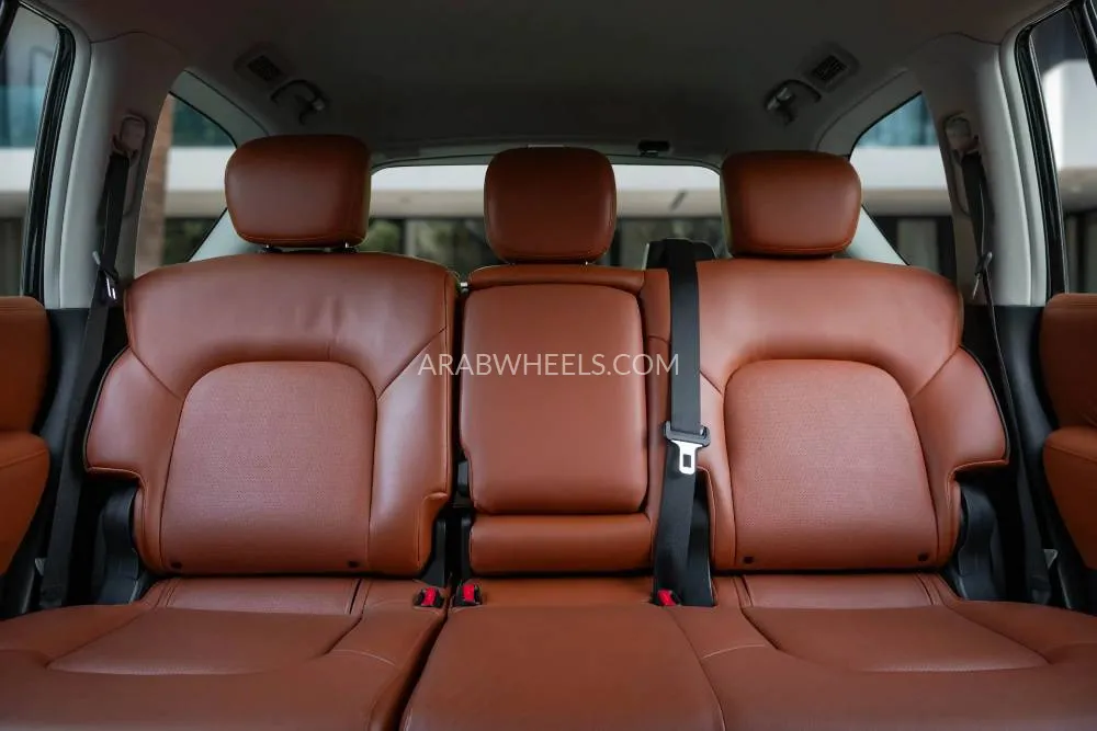 Nissan Patrol 2024 for Sale in Dubai Image-13
