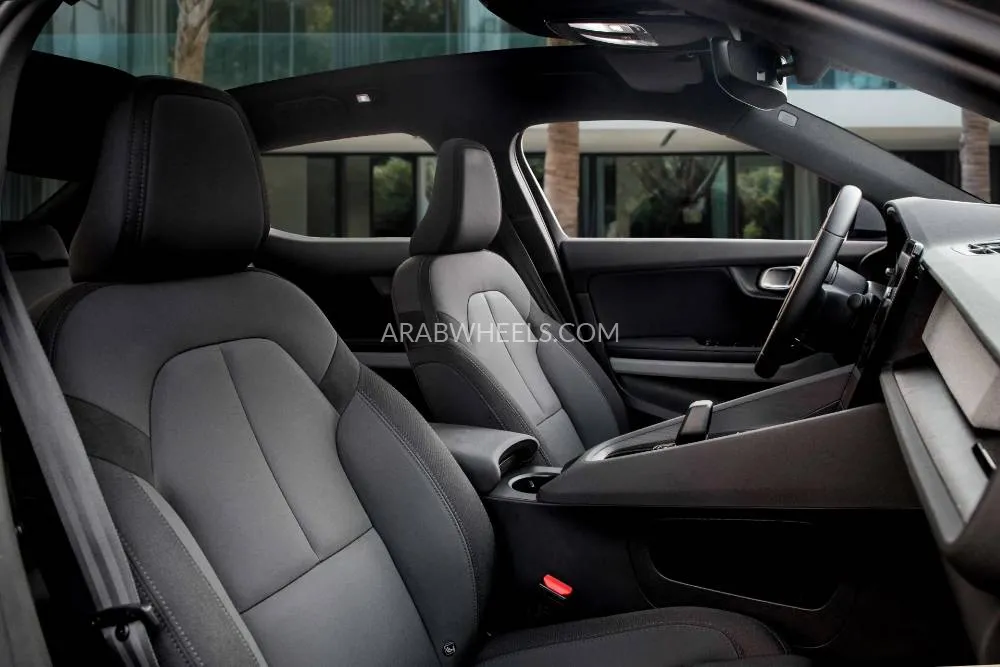 Polestar 2 2023 for Sale in Dubai Image-11