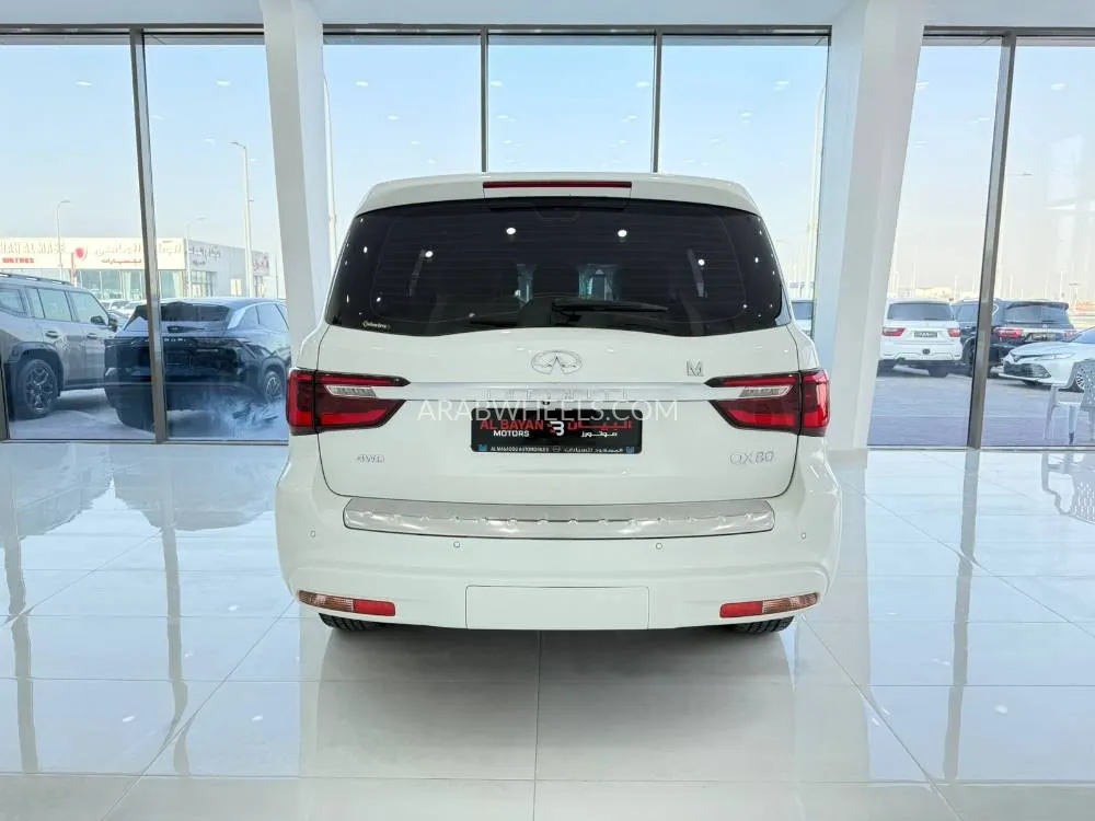 Infiniti QX80 2022 for Sale in Abu Dhabi Image-5