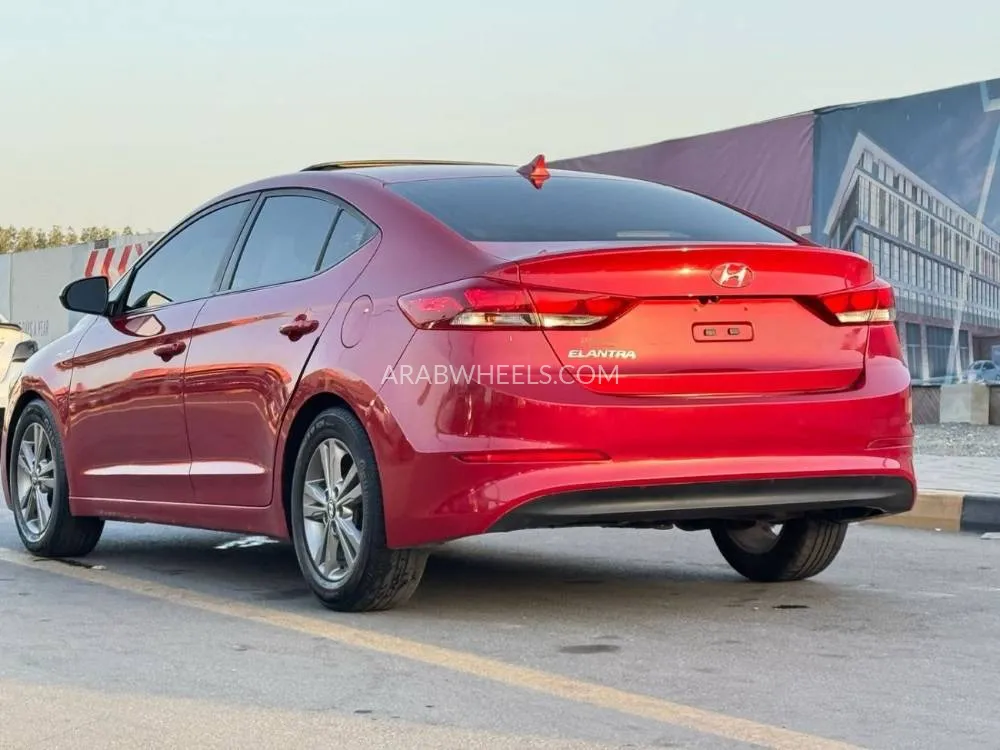Hyundai Elantra 2017 for Sale in Sharjah Image-9