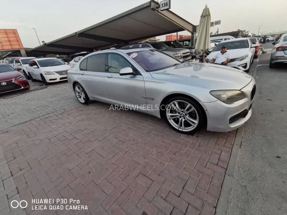 BMW 7 series 2011 for Sale in Sharjah Image-6