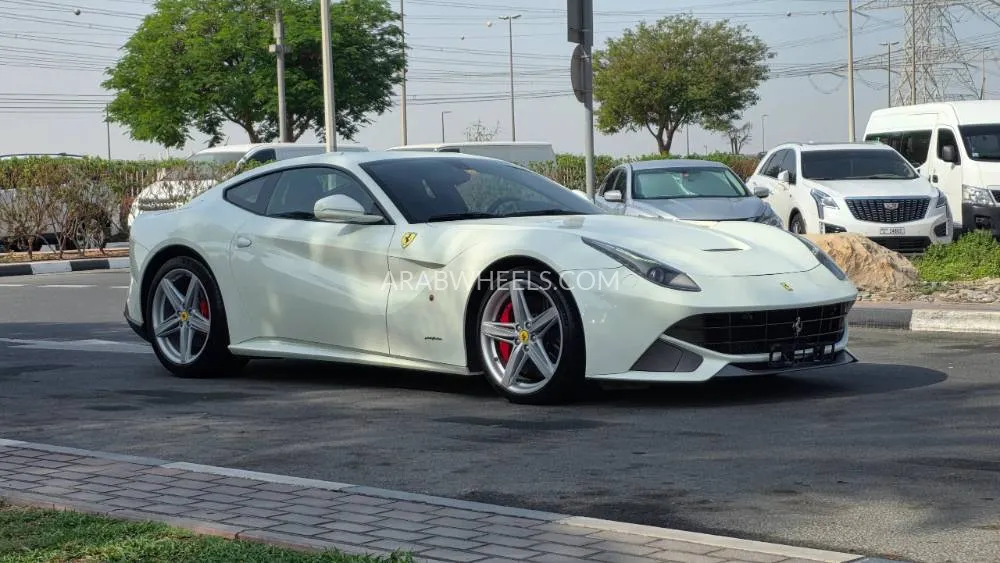 Ferrari F12 Berlinetta 2013 for Sale in Dubai Image-5