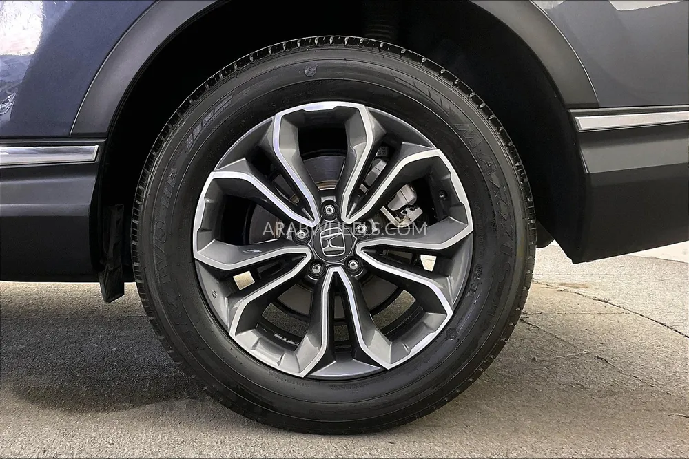 Honda CR-V 2022 for Sale in Sharjah Image-10