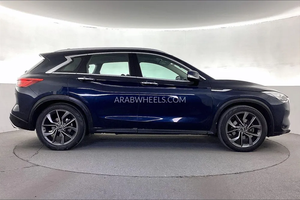 Infiniti QX50 2021 for Sale in Dubai Image-8