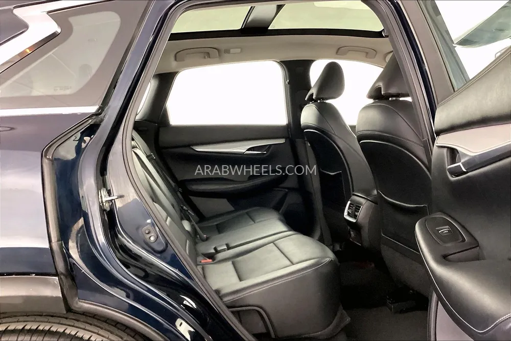 Infiniti QX50 2021 for Sale in Dubai Image-14