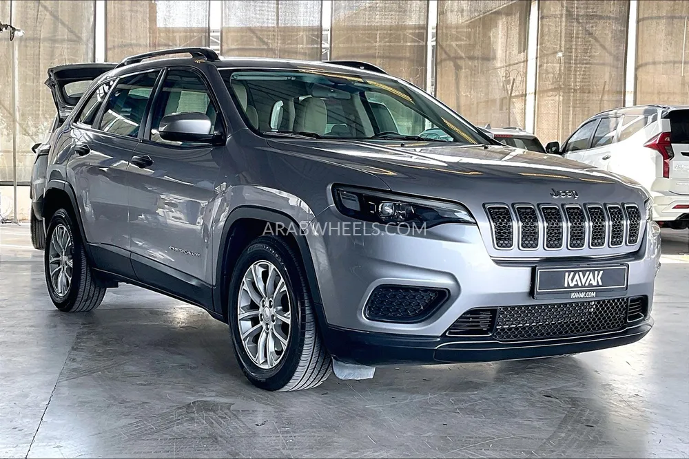 Jeep Cherokee 2020 for Sale in Sharjah Image-3