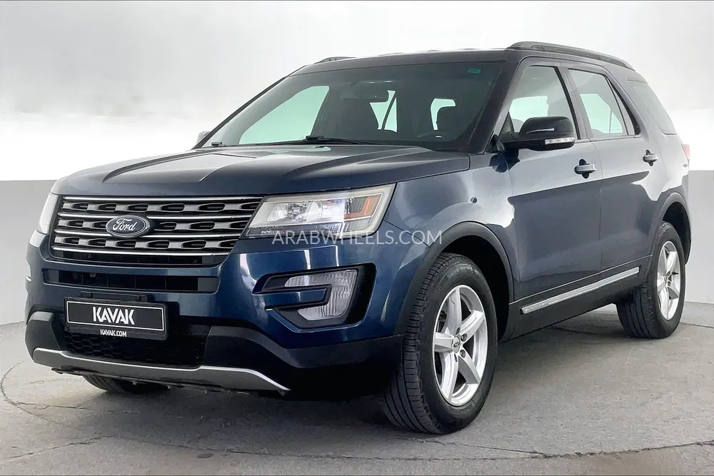 Ford Explorer 2017 for Sale in Sharjah Image-1