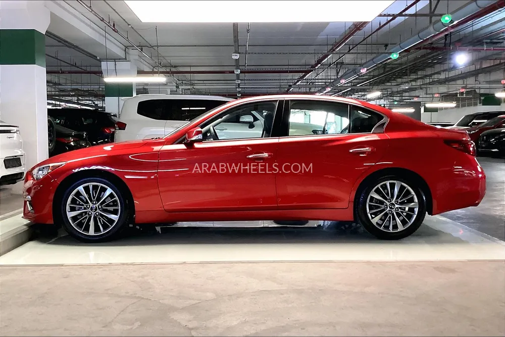 Infiniti Q50 2024 for Sale in Sharjah Image-7