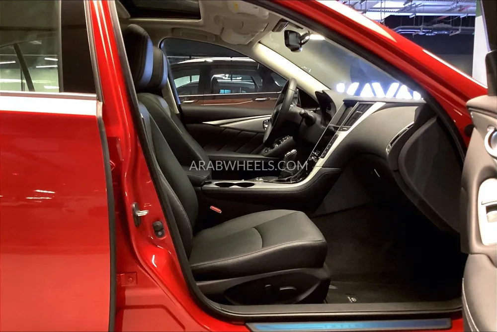 Infiniti Q50 2024 for Sale in Sharjah Image-10