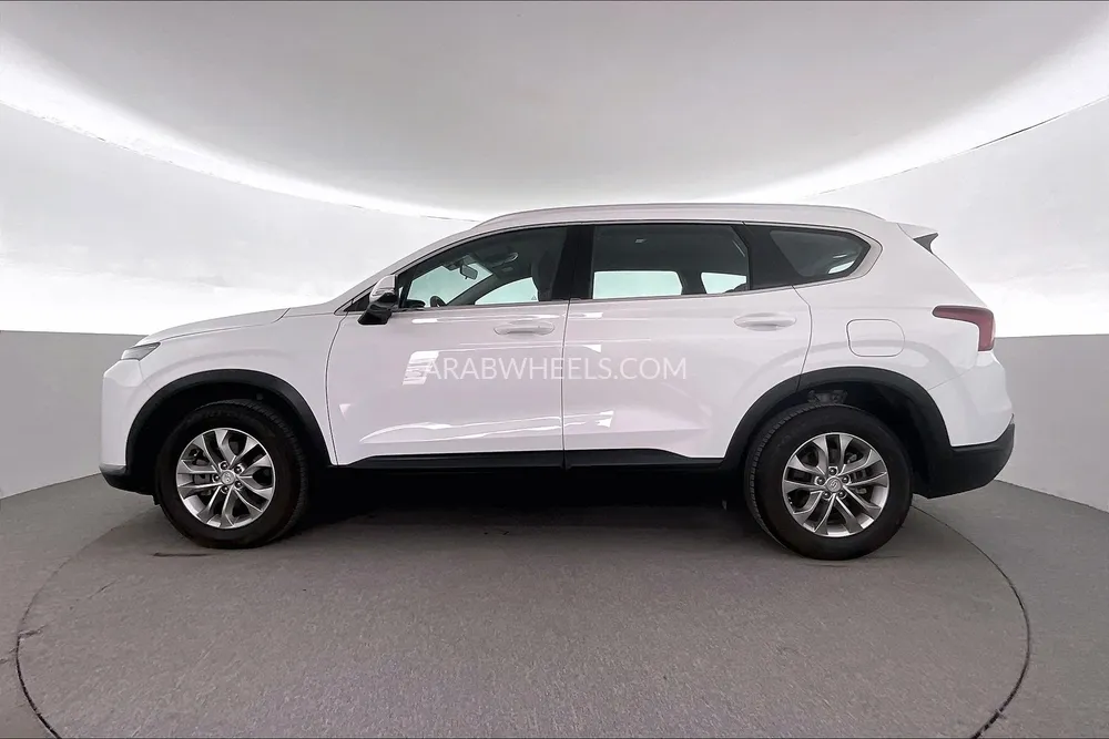 Hyundai Santa Fe 2022 for Sale in Dubai Image-7