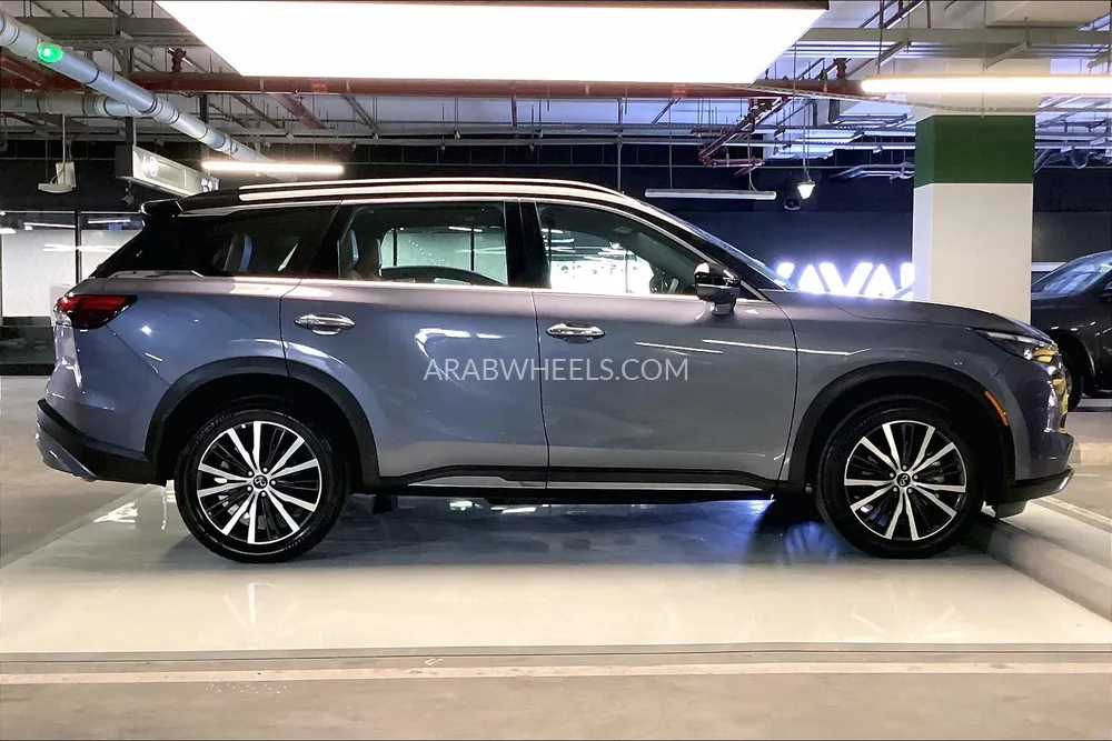 Infiniti QX60 2024 for Sale in Sharjah Image-8