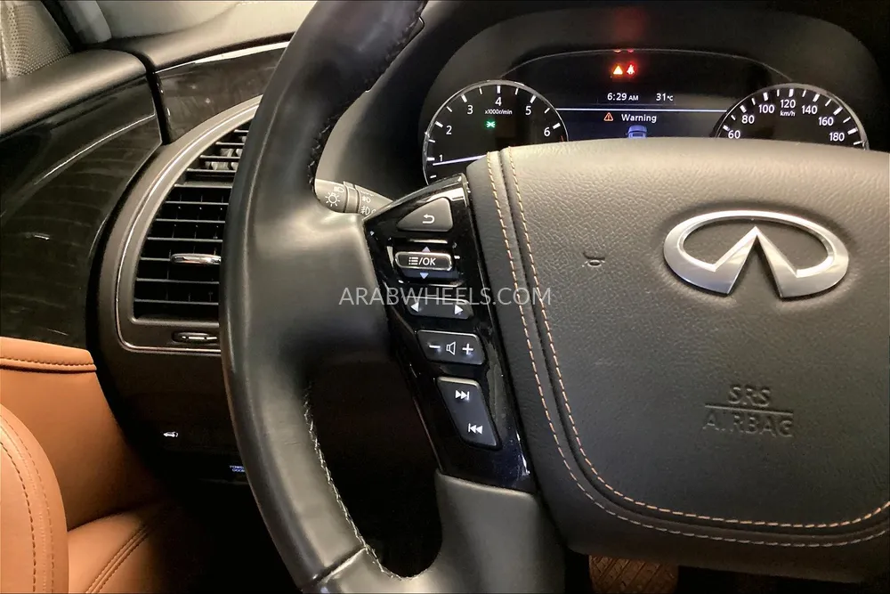 Infiniti QX80 2023 for Sale in Dubai Image-23