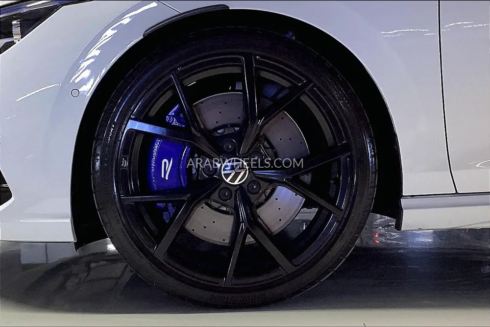  فولكس واجن جولف 2024 for Sale in الشارقة Image-9