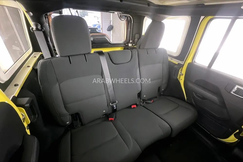 Jeep Wrangler 2023 for Sale in Dubai Image-28