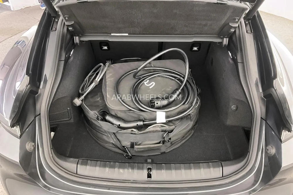 بورشه تايكان 2022 for Sale in الشارقة Image-15