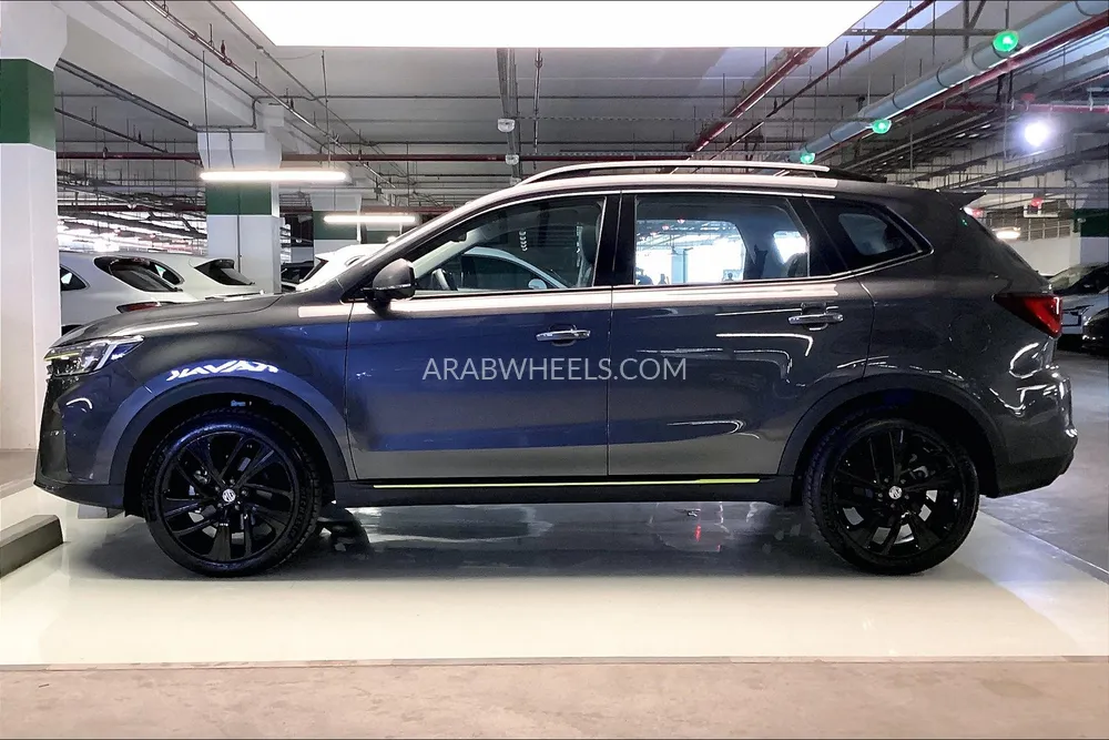 إم جي RX5 2025 for Sale in دبي Image-8