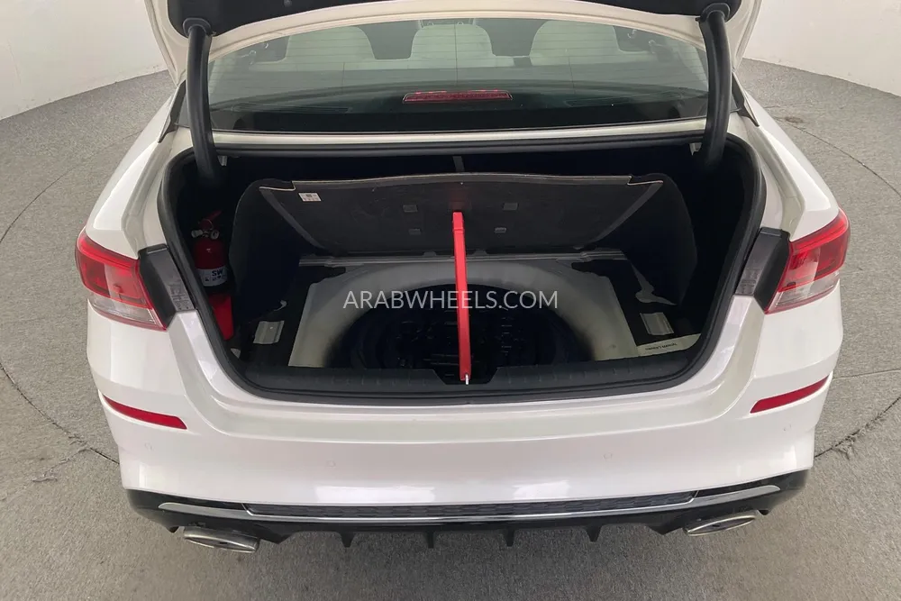Kia Optima 2020 for Sale in Sharjah Image-15