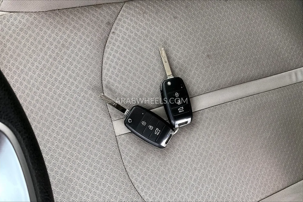 Kia Optima 2020 for Sale in Sharjah Image-17