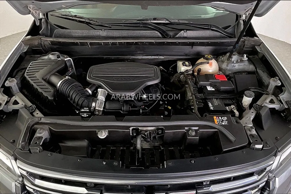 GMC Acadia 2023 for Sale in Dubai Image-21