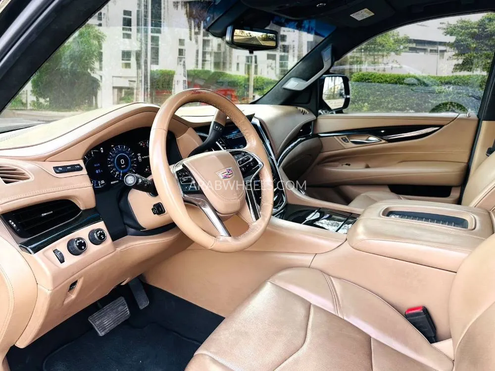 Cadillac Escalade 2019 for Sale in Dubai Image-15