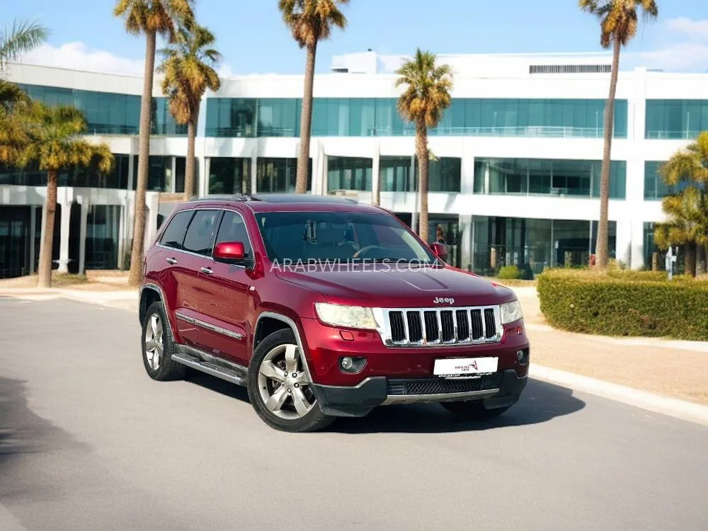 Jeep Grand Cherokee 2012 for Sale in Dubai Image-4