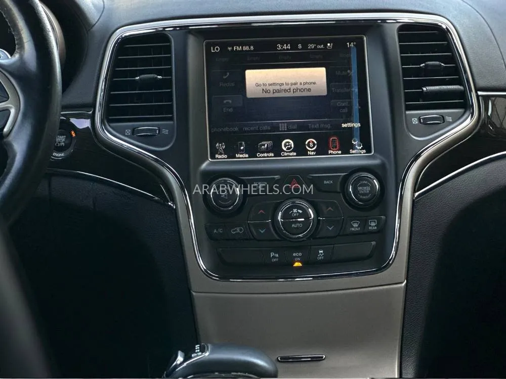 Jeep Grand Cherokee 2019 for Sale in Dubai Image-14