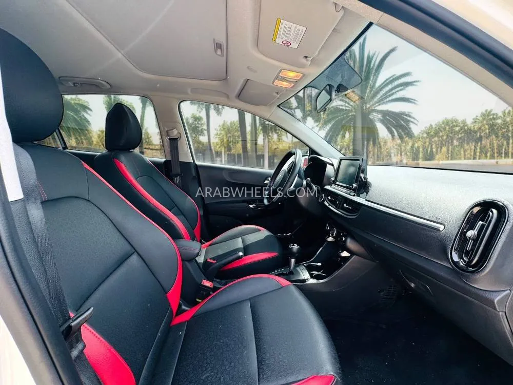 Kia Picanto 2023 for Sale in Dubai Image-15