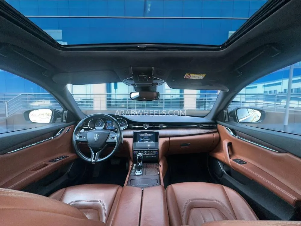 Maserati Quattroporte 2017 for Sale in Dubai Image-12