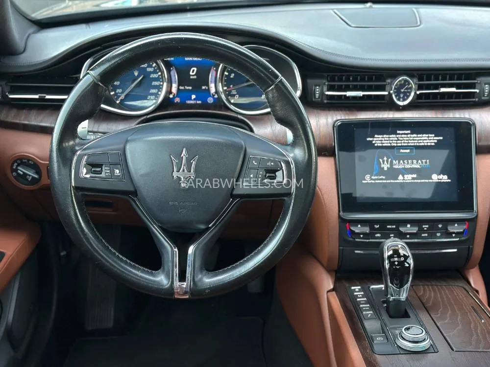 Maserati Quattroporte 2017 for Sale in Dubai Image-15