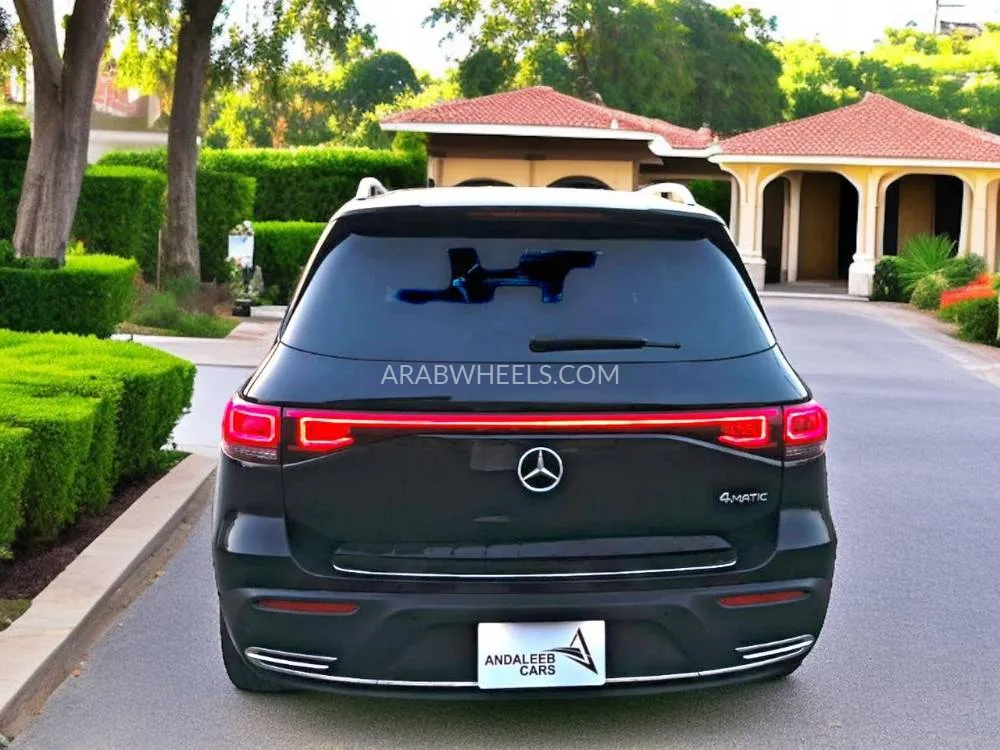 Mercedes Benz EQB 2022 for Sale in Dubai Image-9
