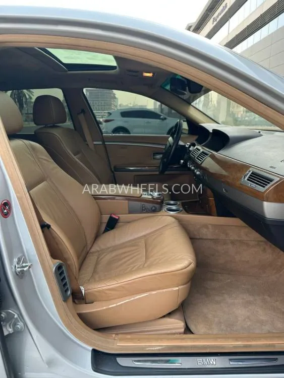 BMW 7 series 2008 for Sale in Dubai Image-16