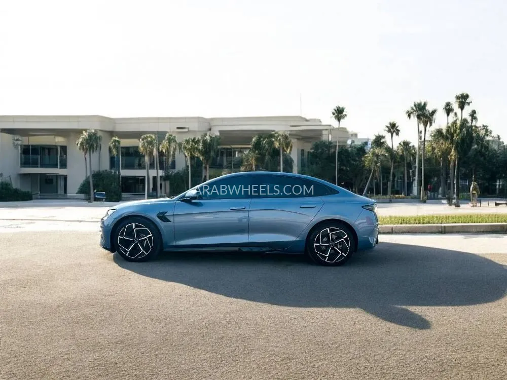 بي واي دي سيل 2025 for Sale in دبي Image-9