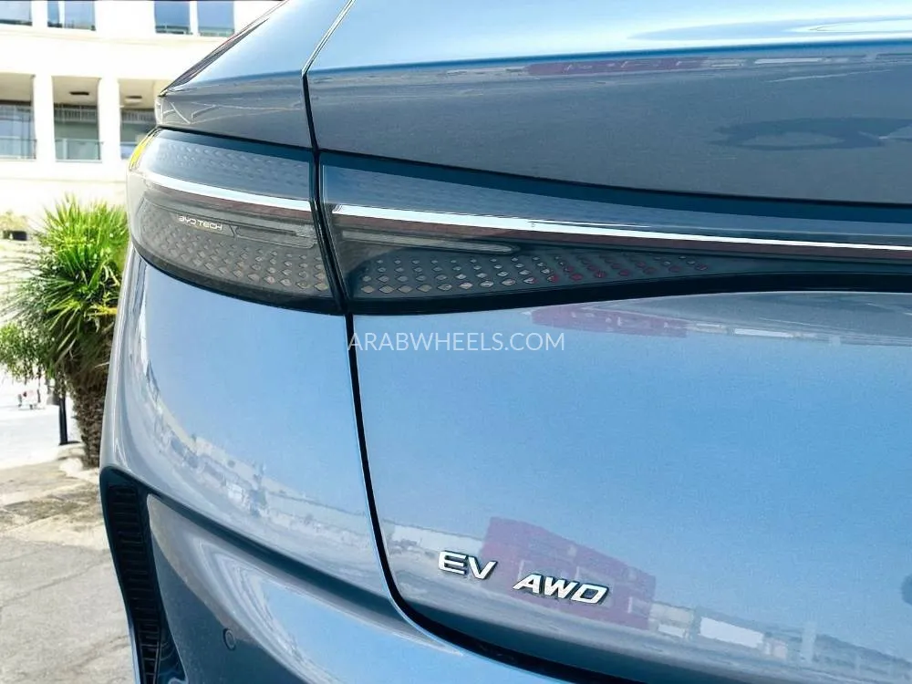 بي واي دي سيل 2025 for Sale in دبي Image-10