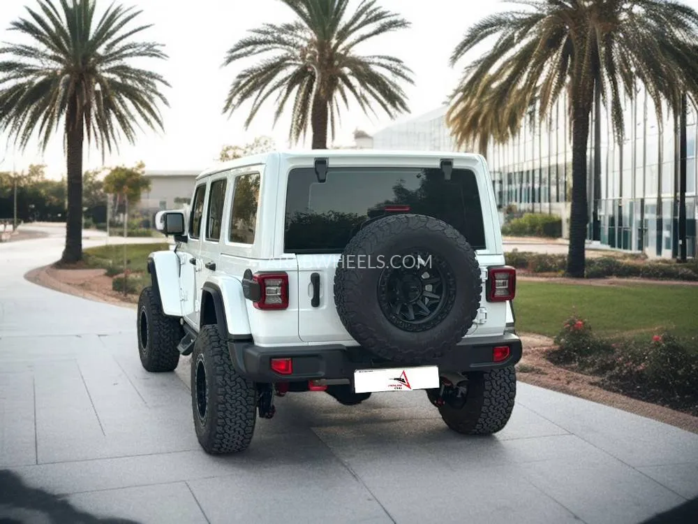 Jeep Wrangler 2023 for Sale in Dubai Image-7
