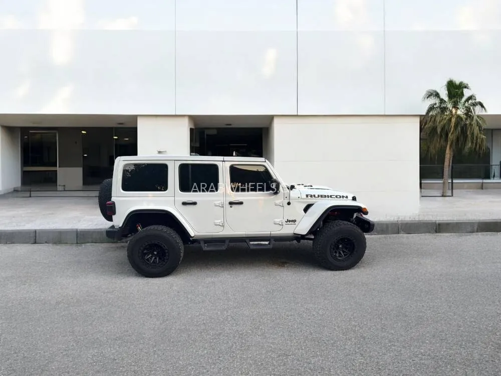 Jeep Wrangler 2023 for Sale in Dubai Image-8