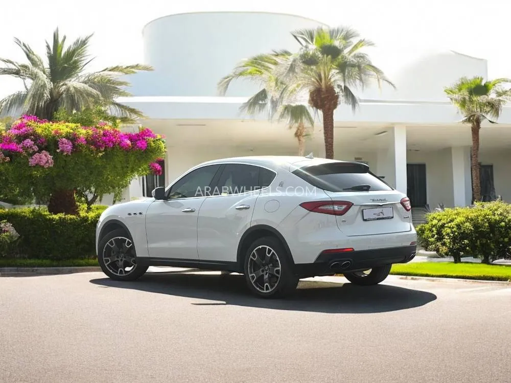 Maserati Levante 2020 for Sale in Dubai Image-5