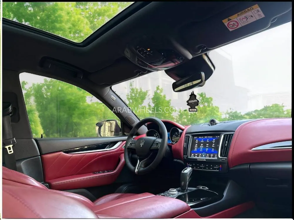 Maserati Levante 2020 for Sale in Dubai Image-10