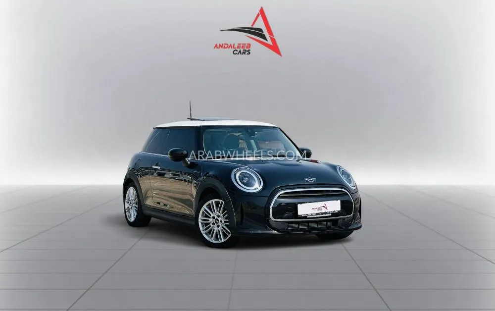 Mini Cooper 2023 for Sale in Dubai Image-4