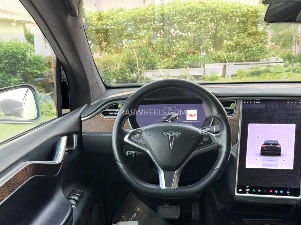 Tesla Model X 2017 for Sale in Dubai Image-14