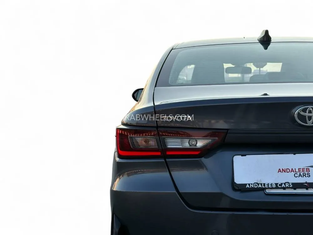 Toyota Yaris 2023 for Sale in Dubai Image-10