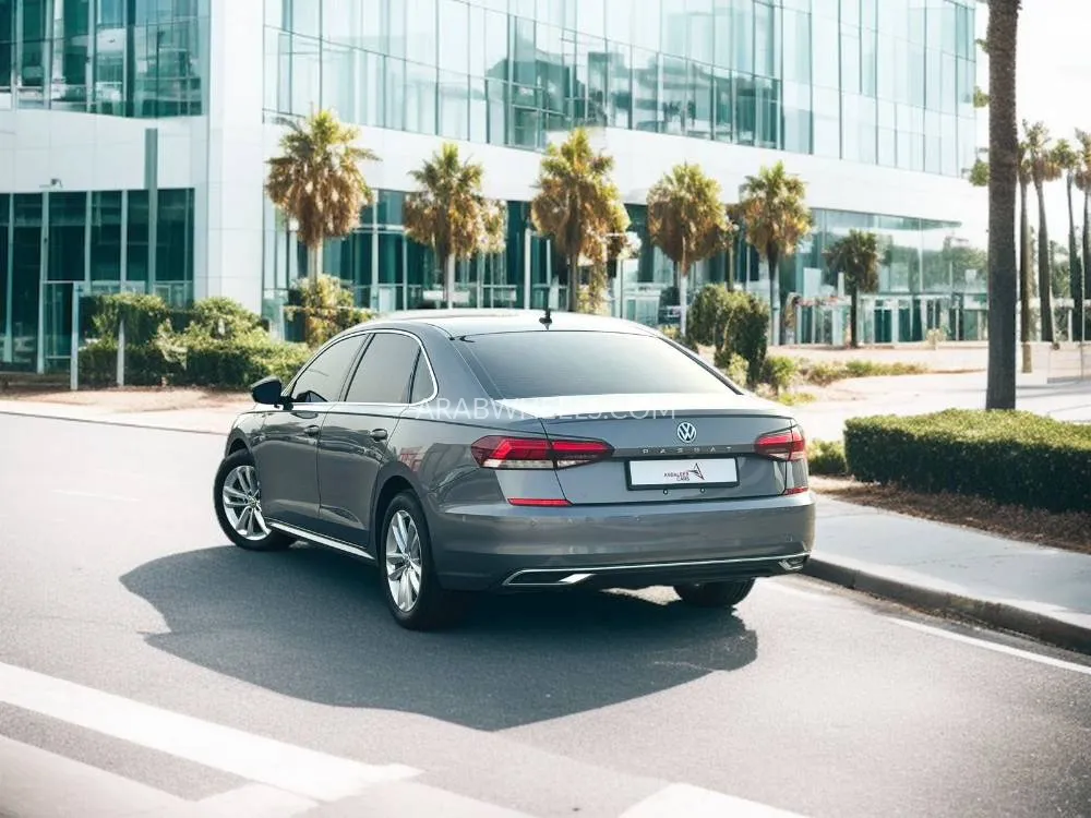 Volkswagen Passat 2020 for Sale in Dubai Image-6