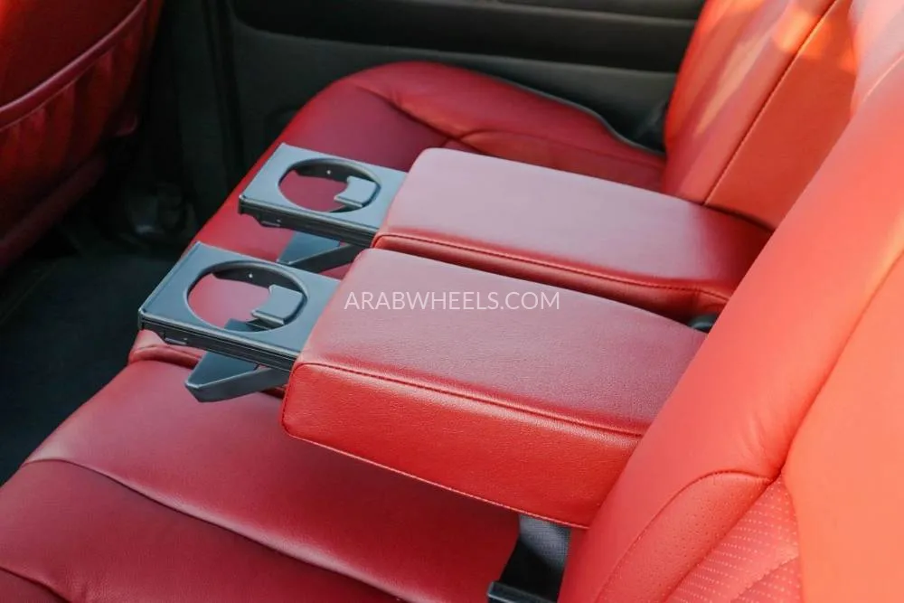 Nissan Patrol 2024 for Sale in Dubai Image-16