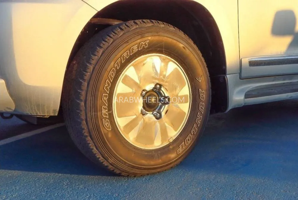 Toyota Land Cruiser 2015 for Sale in Dubai Image-19