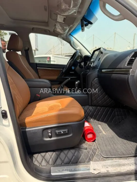 Toyota Land Cruiser 2021 for Sale in Dubai Image-14