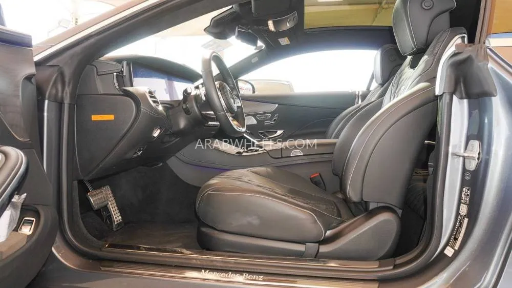 Mercedes Benz CLS Class 2018 for Sale in Dubai Image-11