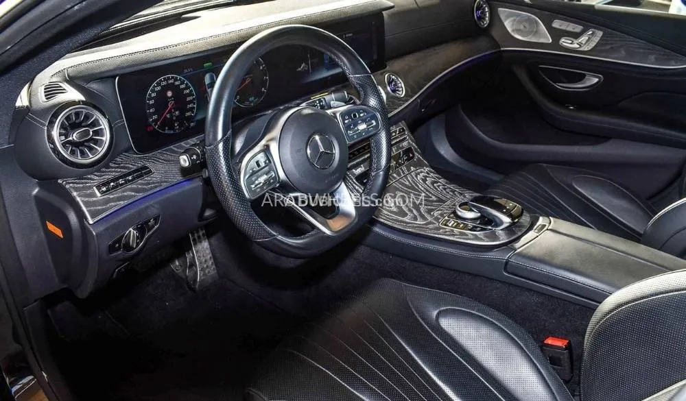 Mercedes Benz CLS Class 2020 for Sale in Dubai Image-4