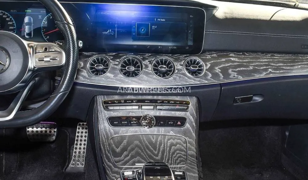 Mercedes Benz CLS Class 2020 for Sale in Dubai Image-6