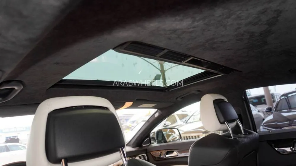 Mercedes Benz CLS Class 2012 for Sale in Dubai Image-10