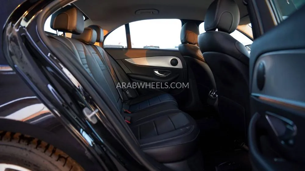 مرسيدس بنز كلاس E 2016 for Sale in دبي Image-12