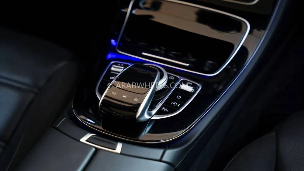 Mercedes Benz E Class 2017 for Sale in Dubai Image-7